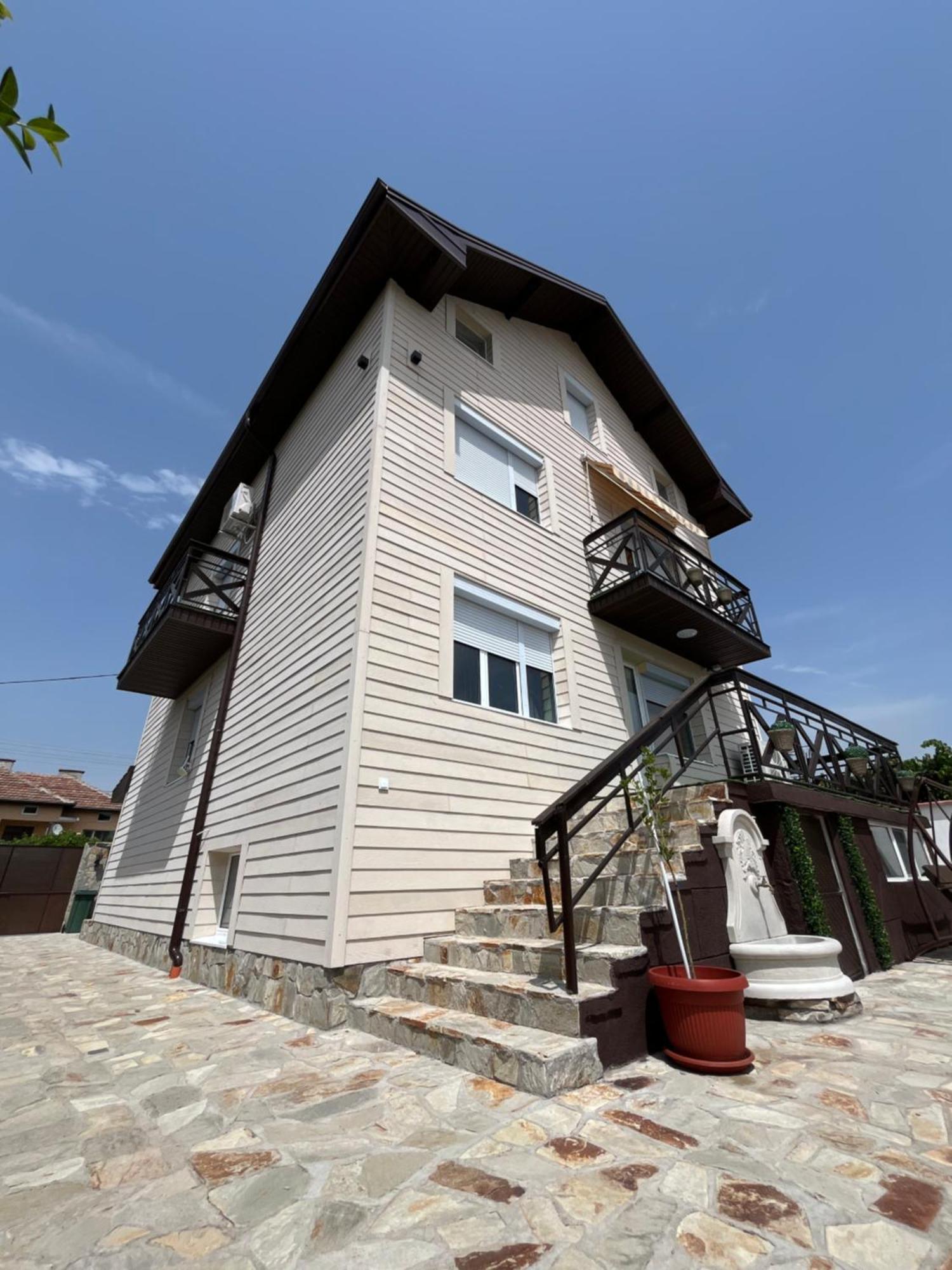 Valley Residence Kazanlŭk Exterior photo